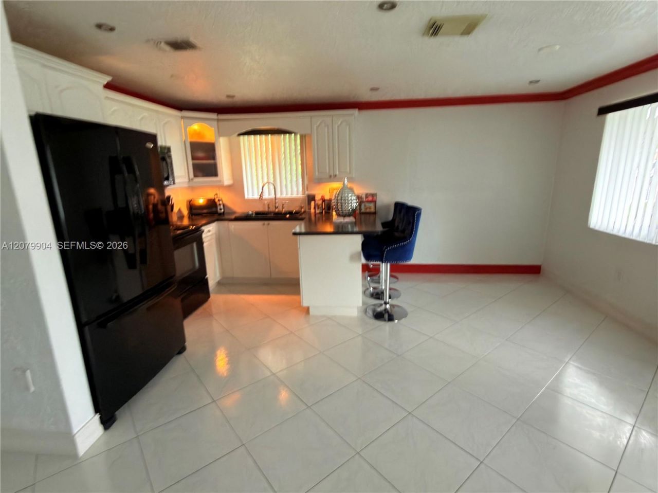 2998 NW 94th St, Unit 2998, Miami, FL 33147 Photo