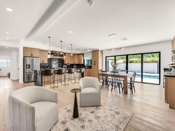 5125 E MULBERRY Drive, Phoenix, AZ 85018