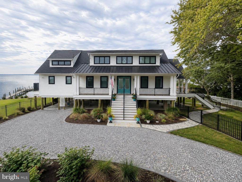 712 BAY DRIVE , STEVENSVILLE, MD 21666