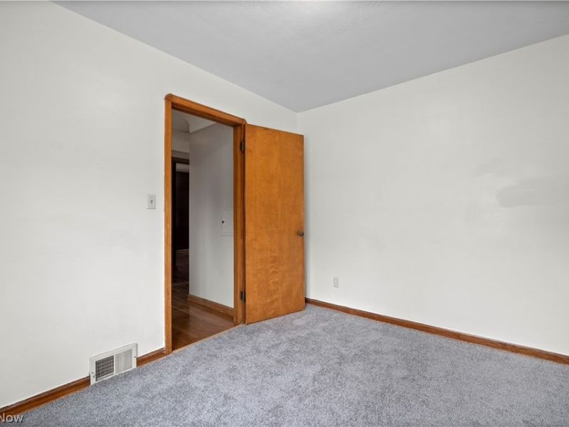 5924 Monica Lane, Garfield Heights, OH 44125 Photo 25