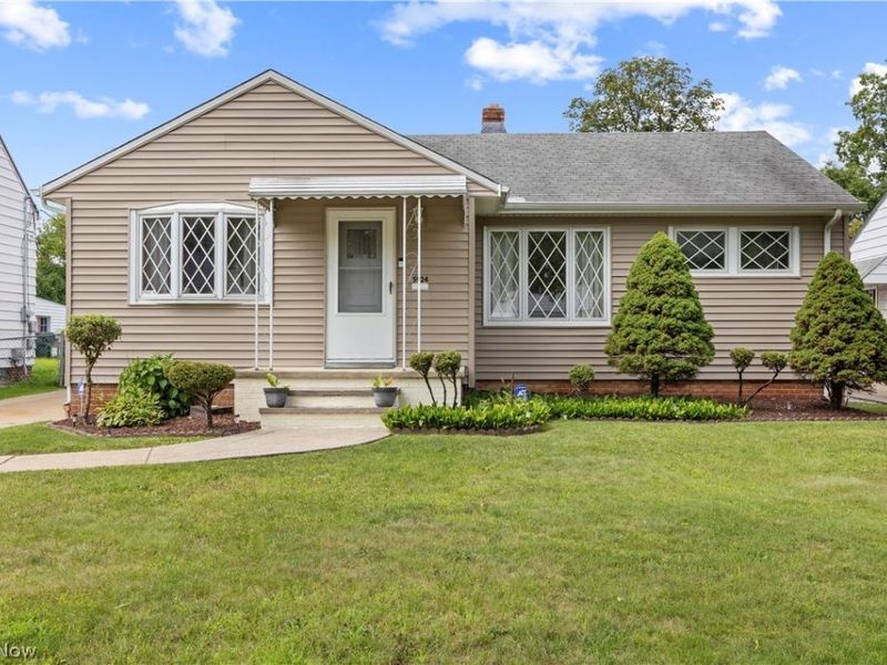 5924 Monica Lane, Garfield Heights, OH 44125 Photo 37