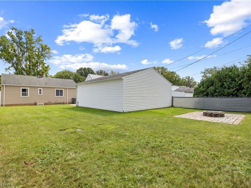5924 Monica Lane, Garfield Heights, OH 44125 Photo 6