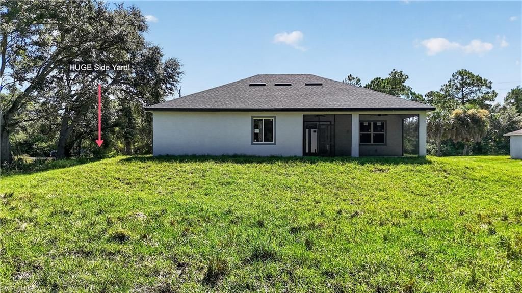 1817 Moore Ave , Lehigh Acres, FL 33972 Photo