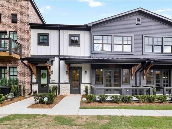 947 Willingham Drive , Unit 2, Hapeville, GA 30354