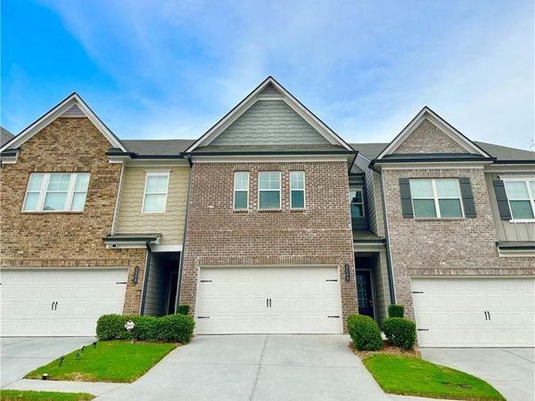 2560 norwich Trace , Snellville, GA 30078