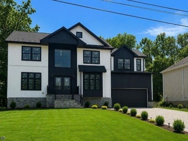 80 Gaywood Ave, Woodbridge, NJ 07067