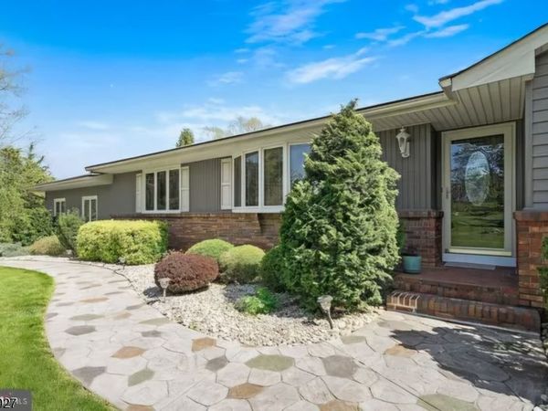229 Lambertville Hopewell Rd, Hopewell, NJ 08525