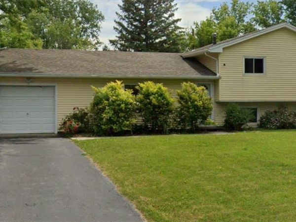 32 Golden Rod Lane , Rochester, NY 14623