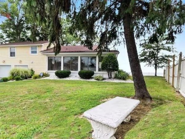 1509 Park Avenue , Sylvan Beach, NY 13157