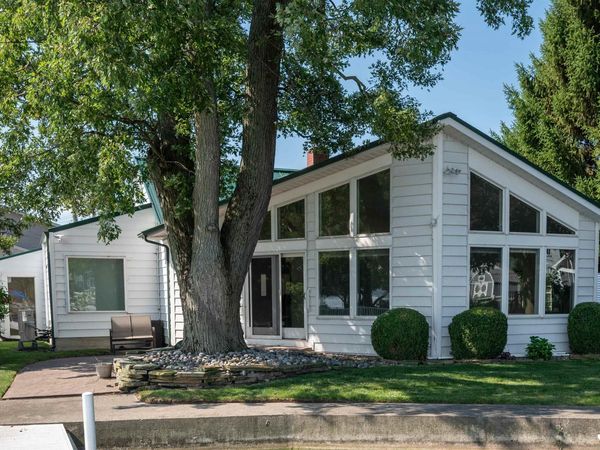 406 E South Street, North Webster, IN 46555