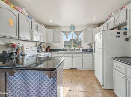 489 Torrey Pines Drive, Fallon, NV 89406 Photo