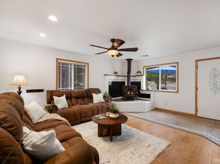 1573 Player Drive, South Lake Tahoe, CA 96150 Photo