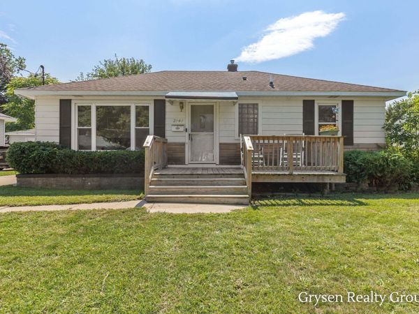 2141 Avon Avenue SW, Wyoming, MI 49519