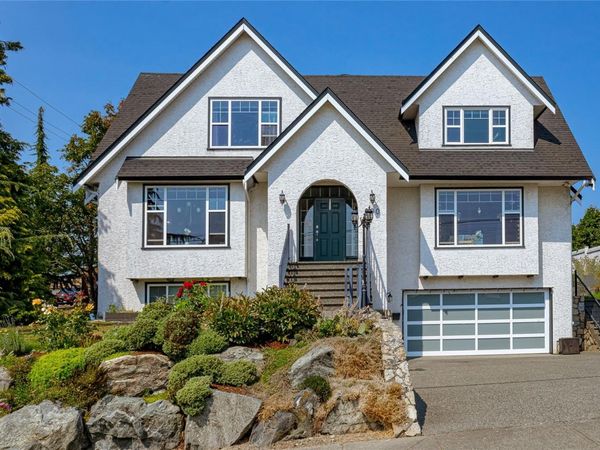 600 Judah St , Saanich, BC V8Z 2K2