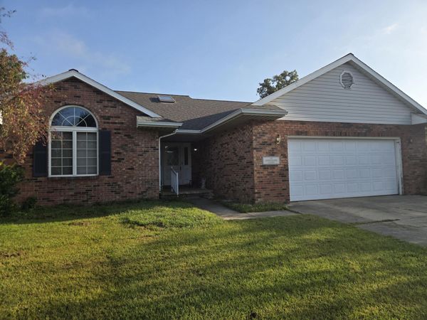 1107 Yorkshire Court, Celina, OH 45822