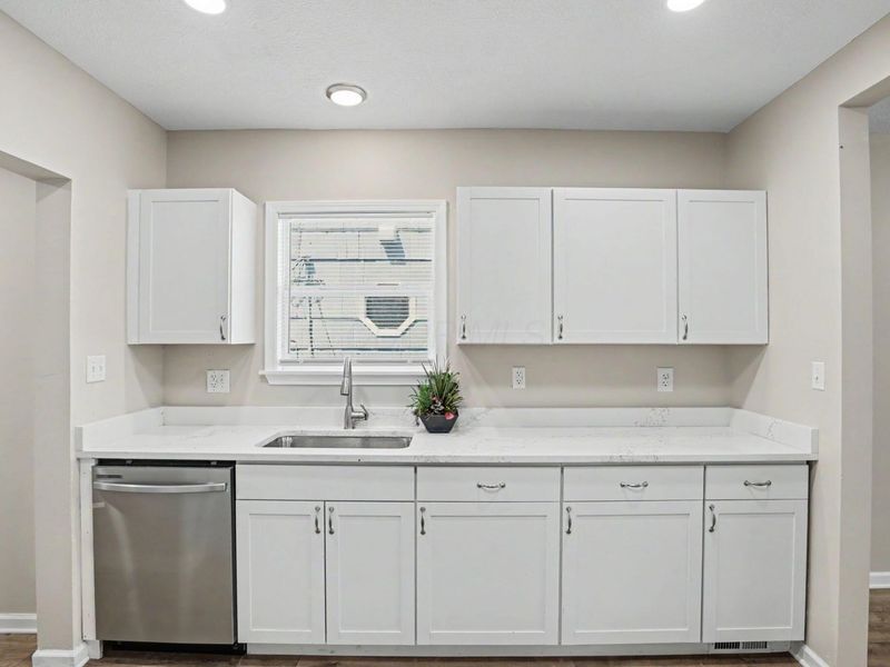 1359 N 4th Street , Columbus, OH 43201 Photo 10