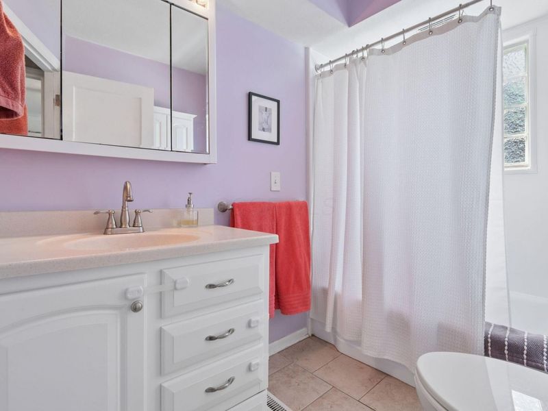 1293 E North Broadway Street, Columbus, OH 43224 Photo 15