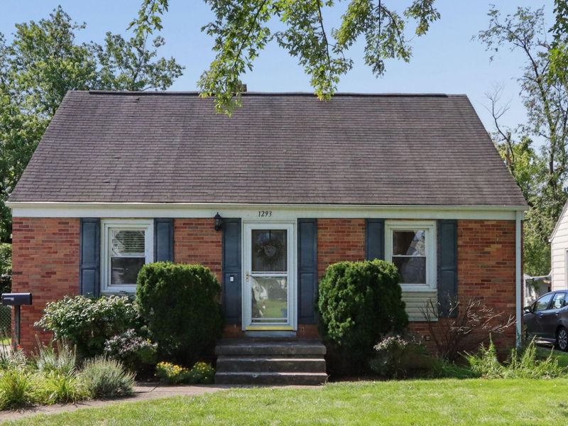 1293 E North Broadway Street, Columbus, OH 43224 Photo 3