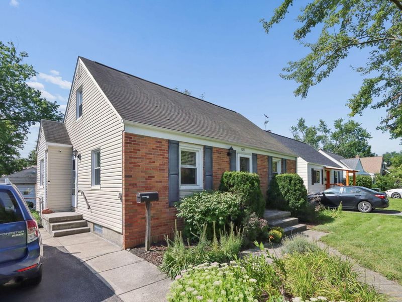 1293 E North Broadway Street, Columbus, OH 43224 Photo 5