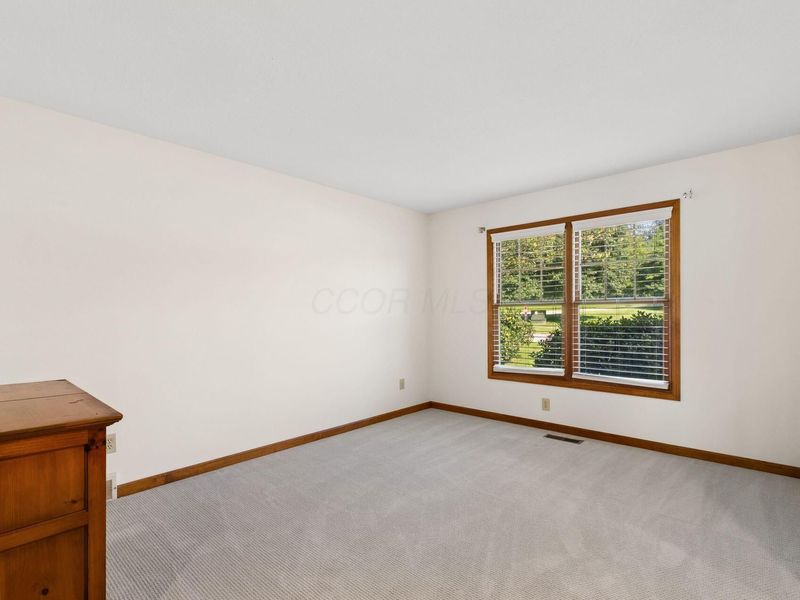 1349 Bluejack Lane, Heath, OH 43056 Photo 10