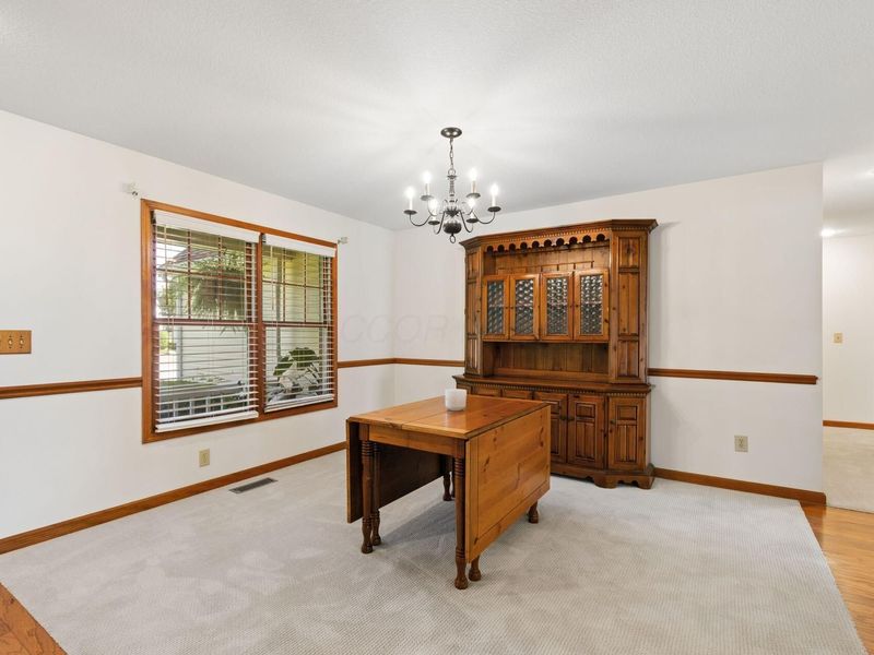 1349 Bluejack Lane, Heath, OH 43056 Photo 6