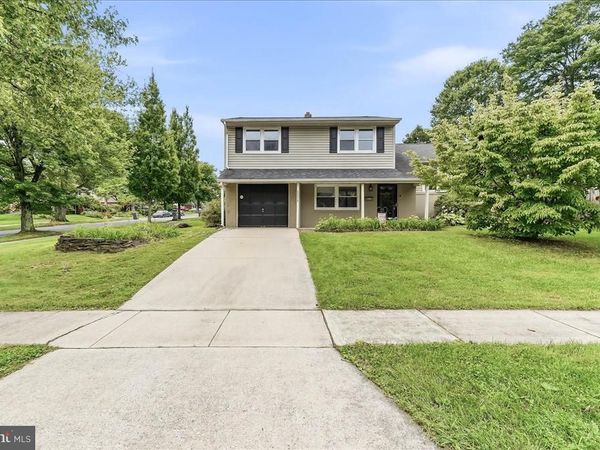 2226 JAMAICA DRIVE , WILMINGTON, DE 19810