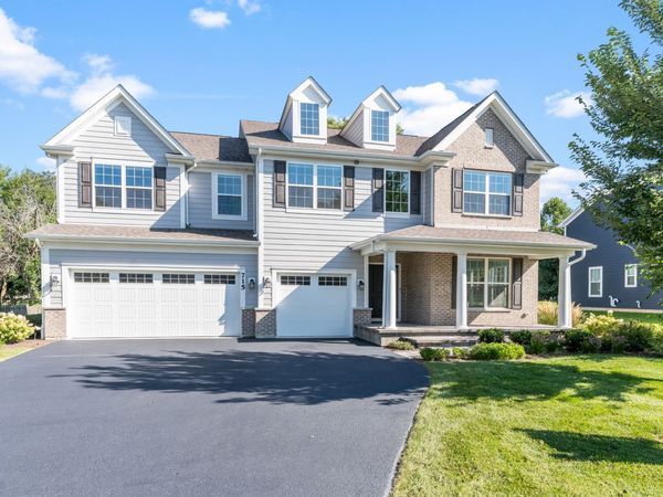 715 Gateshead Drive , Naperville, IL 60565