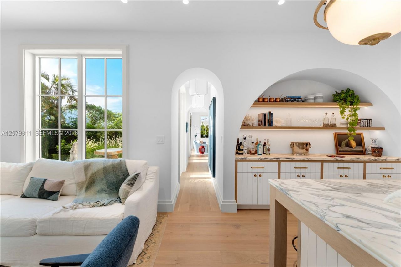 544 Warren Ln, Key Biscayne, FL 33149 Photo