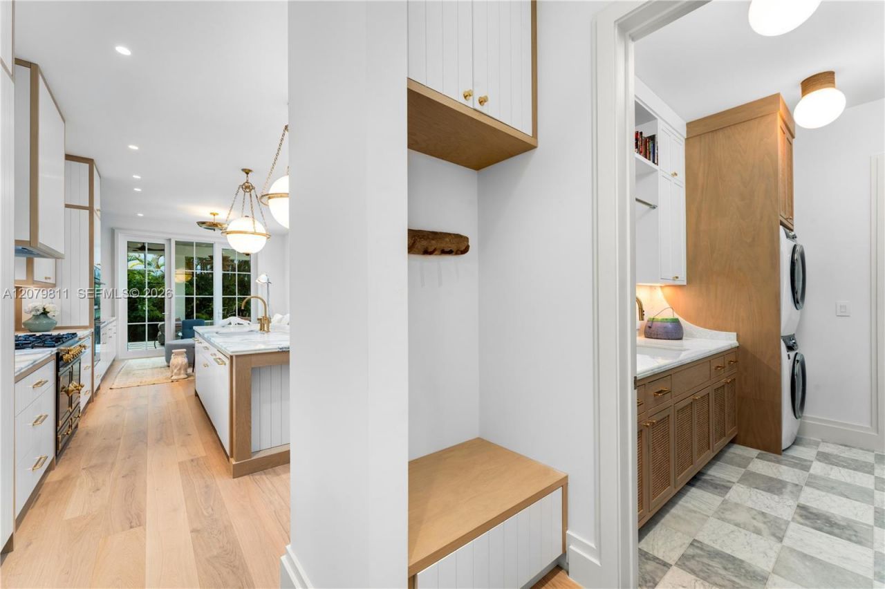 544 Warren Ln, Key Biscayne, FL 33149 Photo