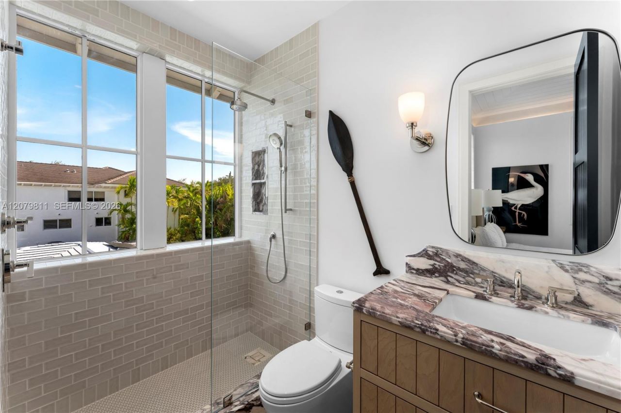 544 Warren Ln, Key Biscayne, FL 33149 Photo