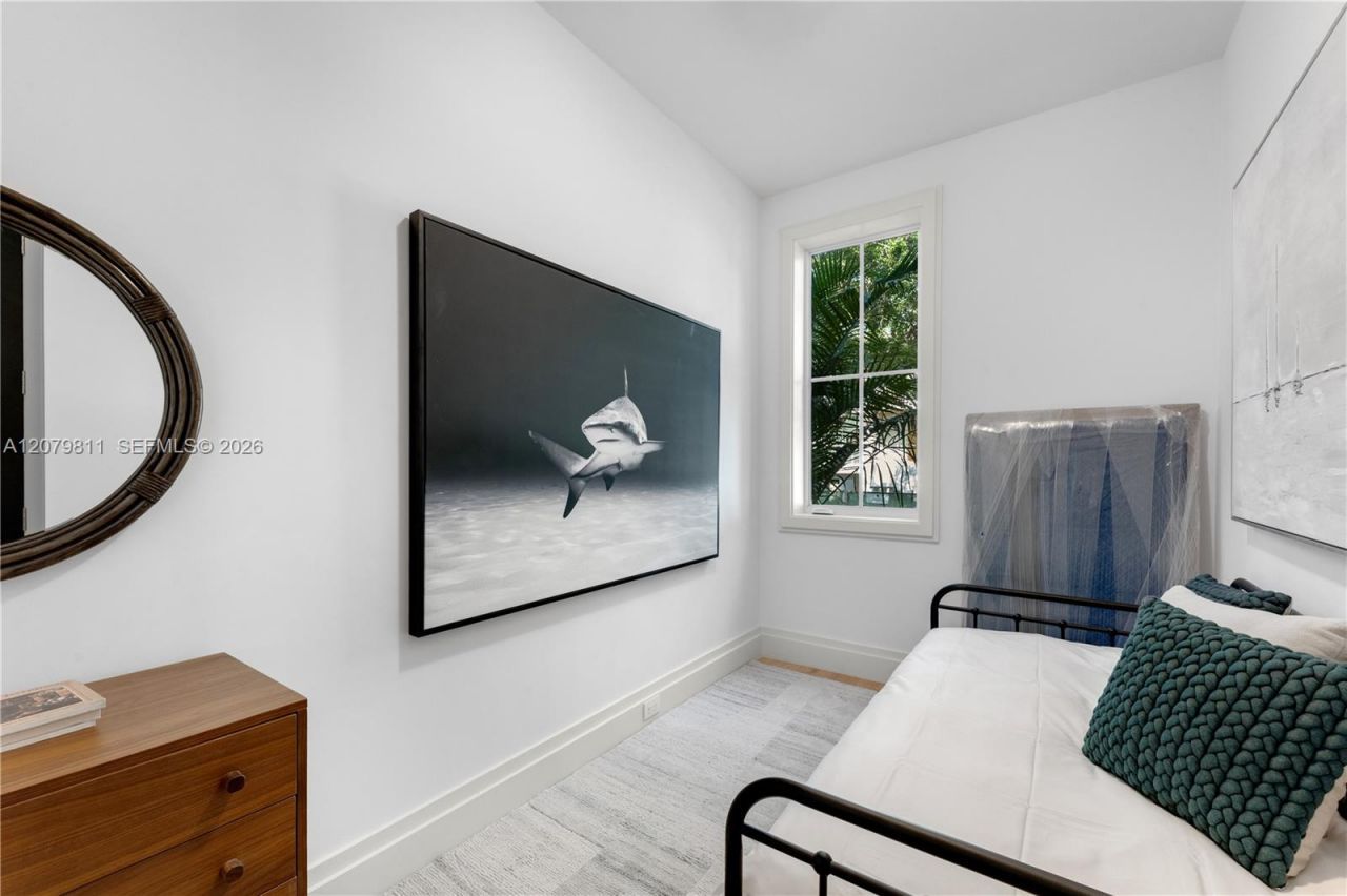 544 Warren Ln, Key Biscayne, FL 33149 Photo