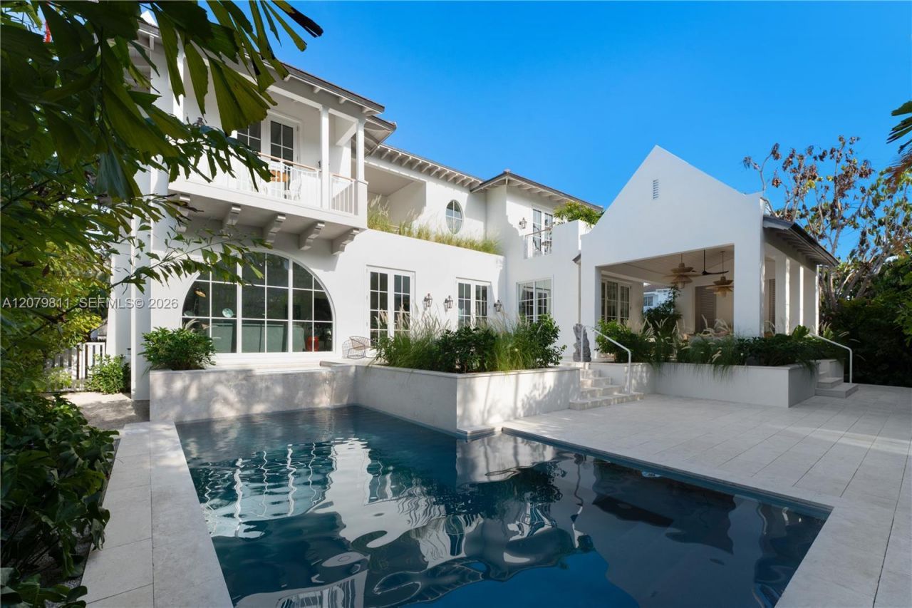 544 Warren Ln, Key Biscayne, FL 33149 Photo