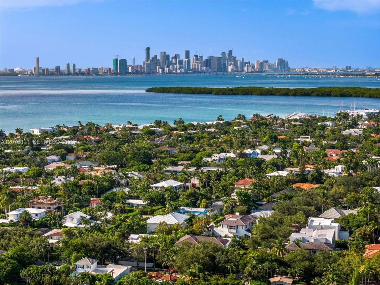 544 Warren Ln, Key Biscayne, FL 33149 Photo