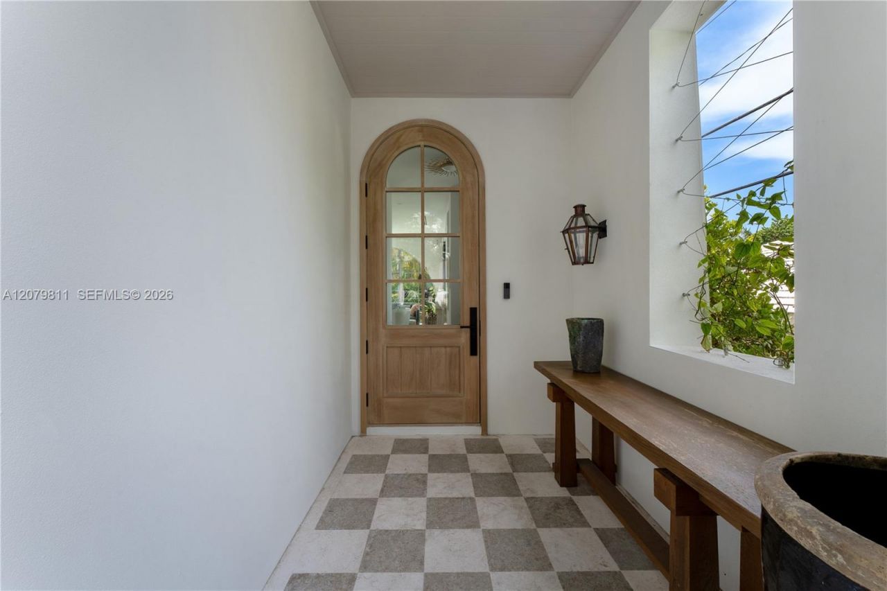 544 Warren Ln, Key Biscayne, FL 33149 Photo