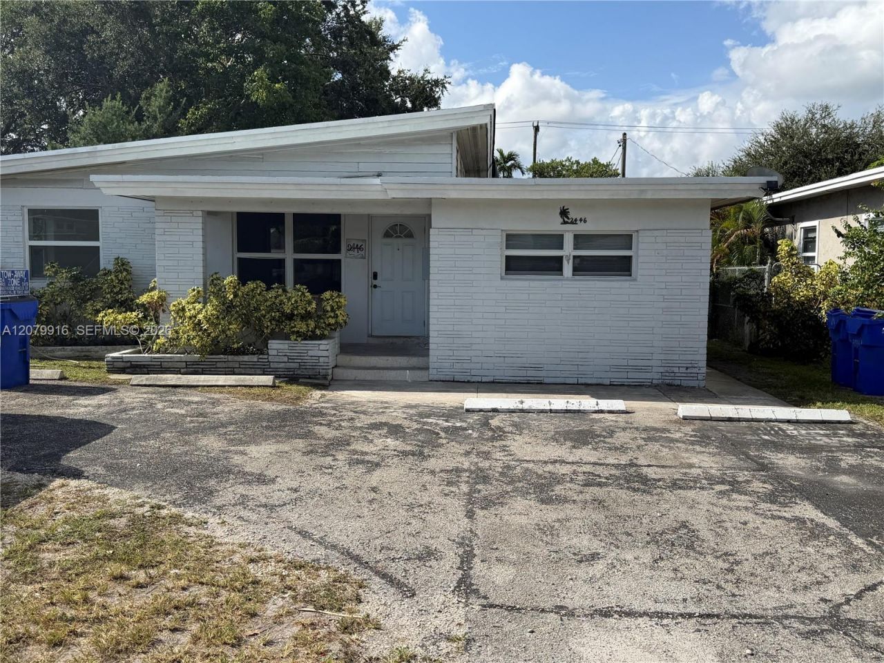 2446 Johnson St, Hollywood, FL 33020 Main Photo