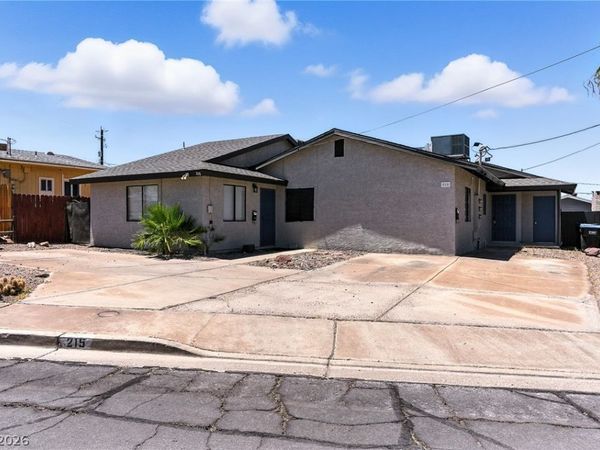 215 Zinc Street , Unit A, Henderson, NV 89015