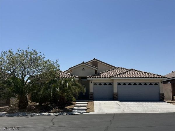 8311 Browns Mountain Court, Las Vegas, NV 89131