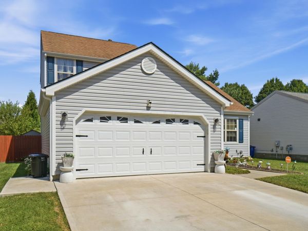 1478 Halfhill Way, Columbus, OH 43207