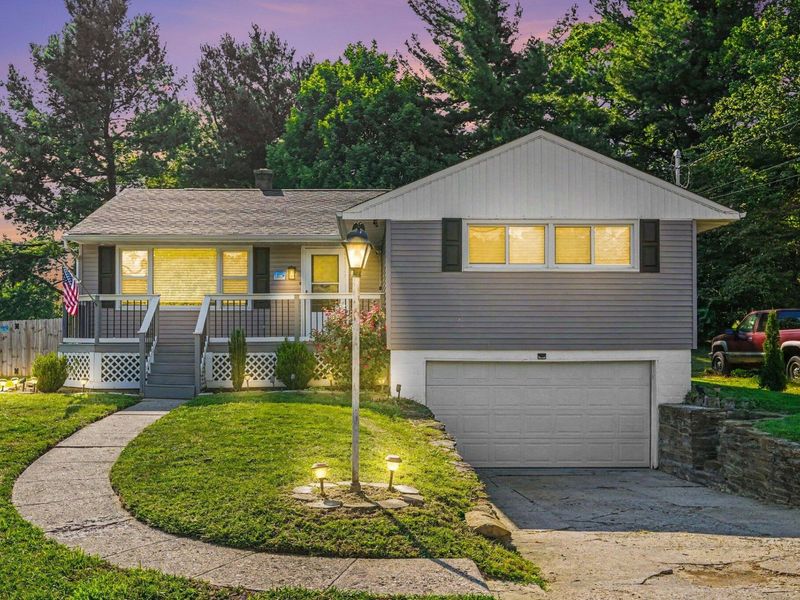 2975 Ridge Avenue, Hebron, KY 41048 Photo 2