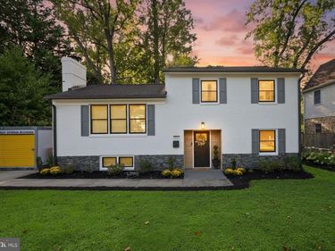 2833 WOODLAWN AVENUE , FALLS CHURCH, VA 22042