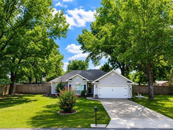 11 Crestwood Cove, Cabot, AR 72023