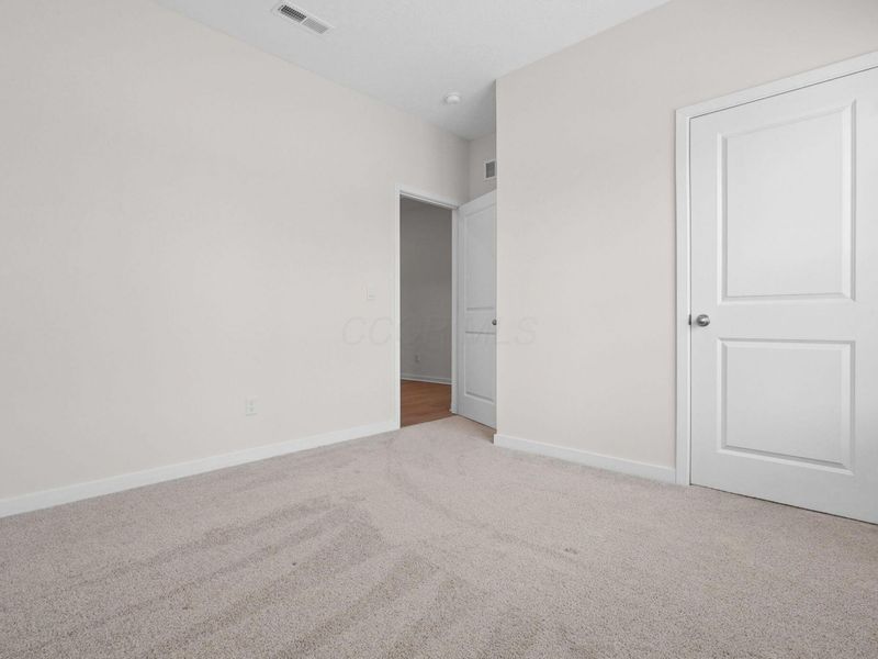 431 Park Vista Drive , Delaware, OH 43015 Photo 9