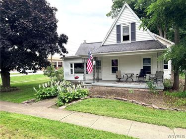 1946 Two Rod Road, Marilla, NY 14102
