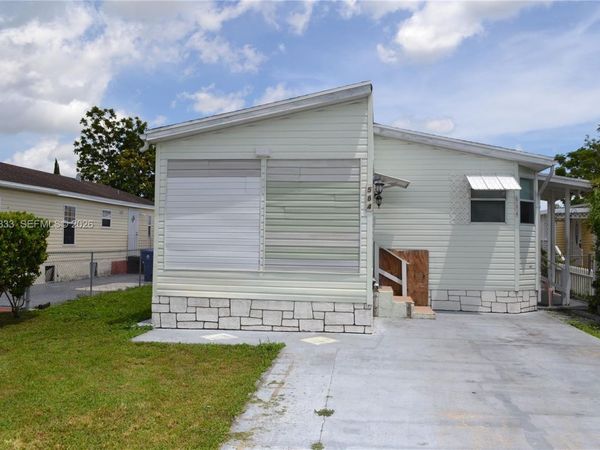 19800 SW 180 Ave #584 , Miami, FL 33187