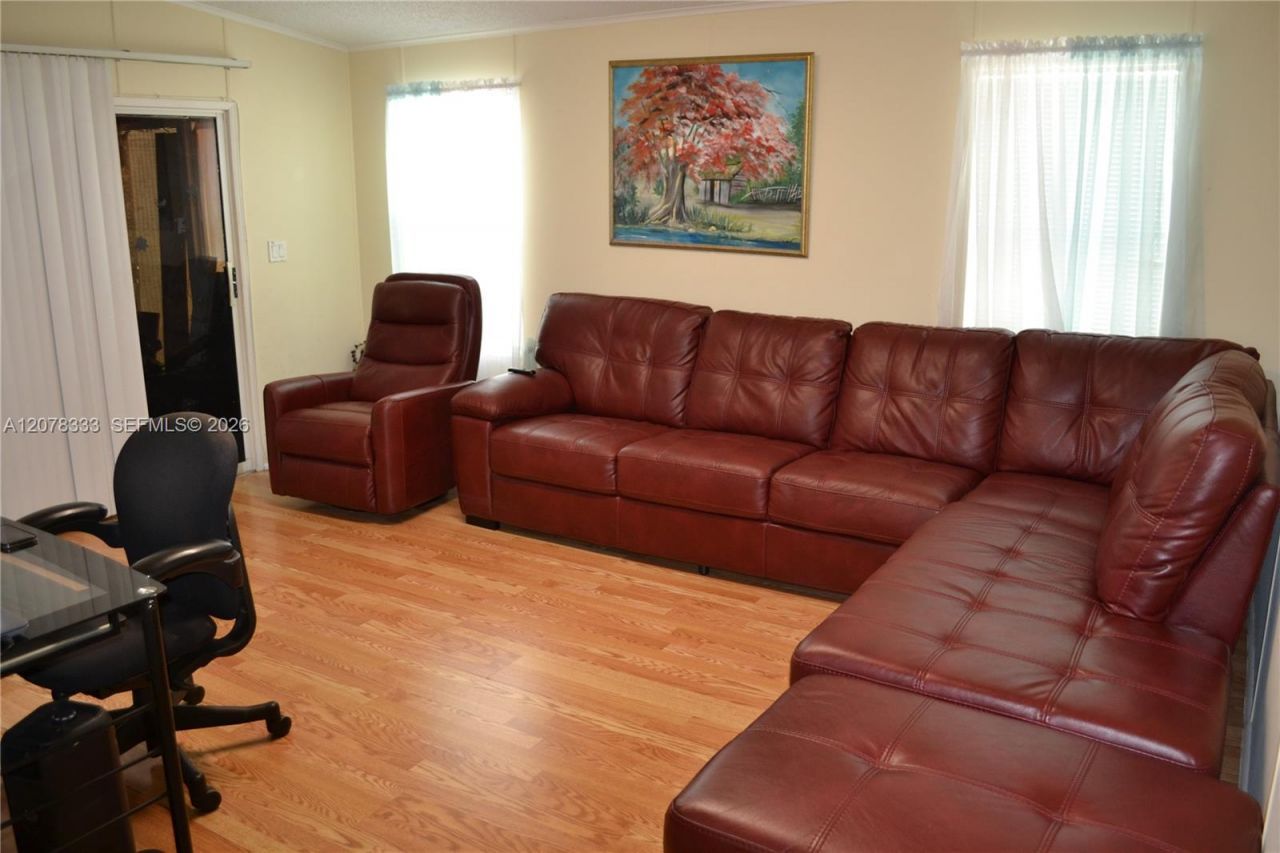 19800 SW 180 Ave #584, Miami, FL 33187 Photo