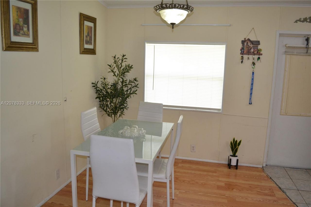 19800 SW 180 Ave #584, Miami, FL 33187 Photo