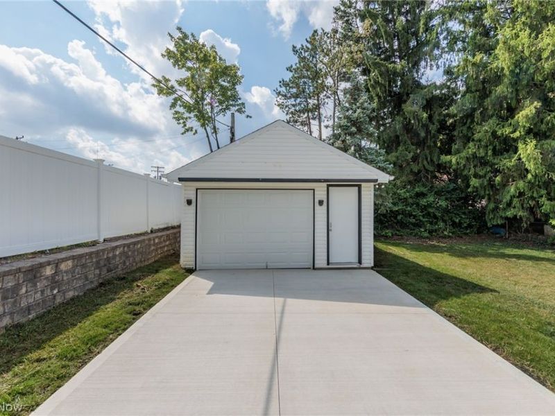 3707 Longwood Avenue, Parma, OH 44134 Photo 45