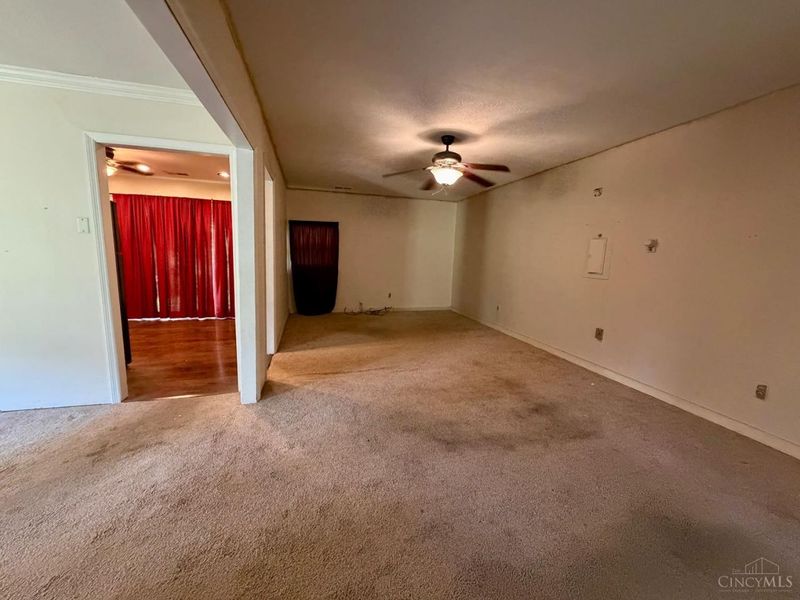 10397 Elizabeth Street, Hamilton Township, OH 45122 Photo 9