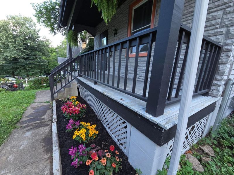 657 Froome Avenue, Cincinnati, OH 45232 Photo 2