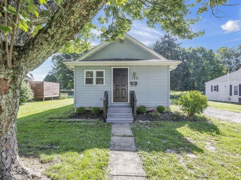 132 N Westmoor Avenue , Newark, OH 43055 Photo 2